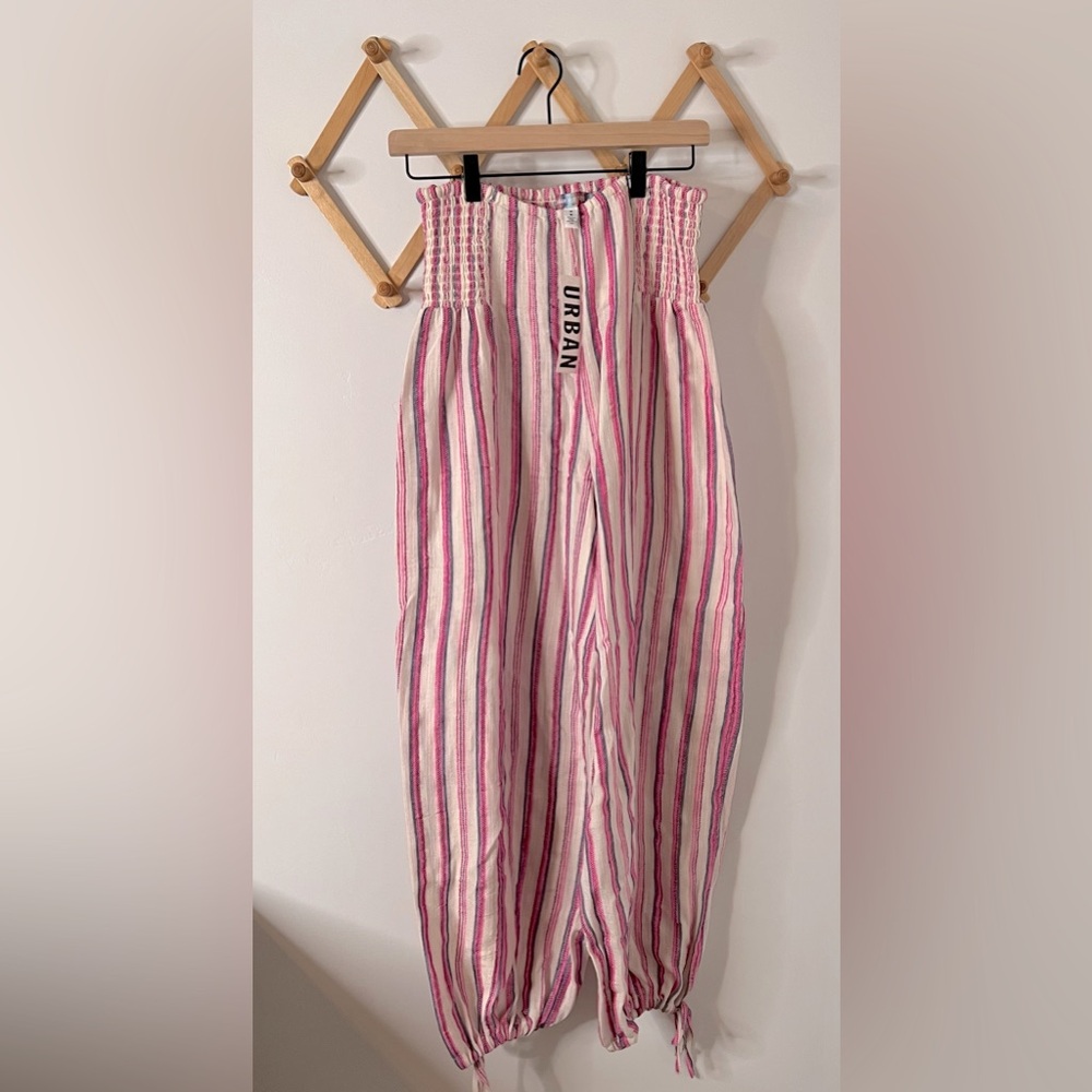 Urban Outfitters soft comfy pants - NWT, size medium